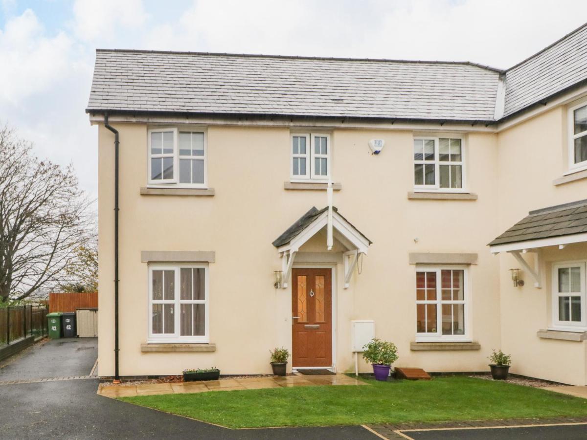 Rolo'S Retreat Vila Grange-over-Sands Exterior foto
