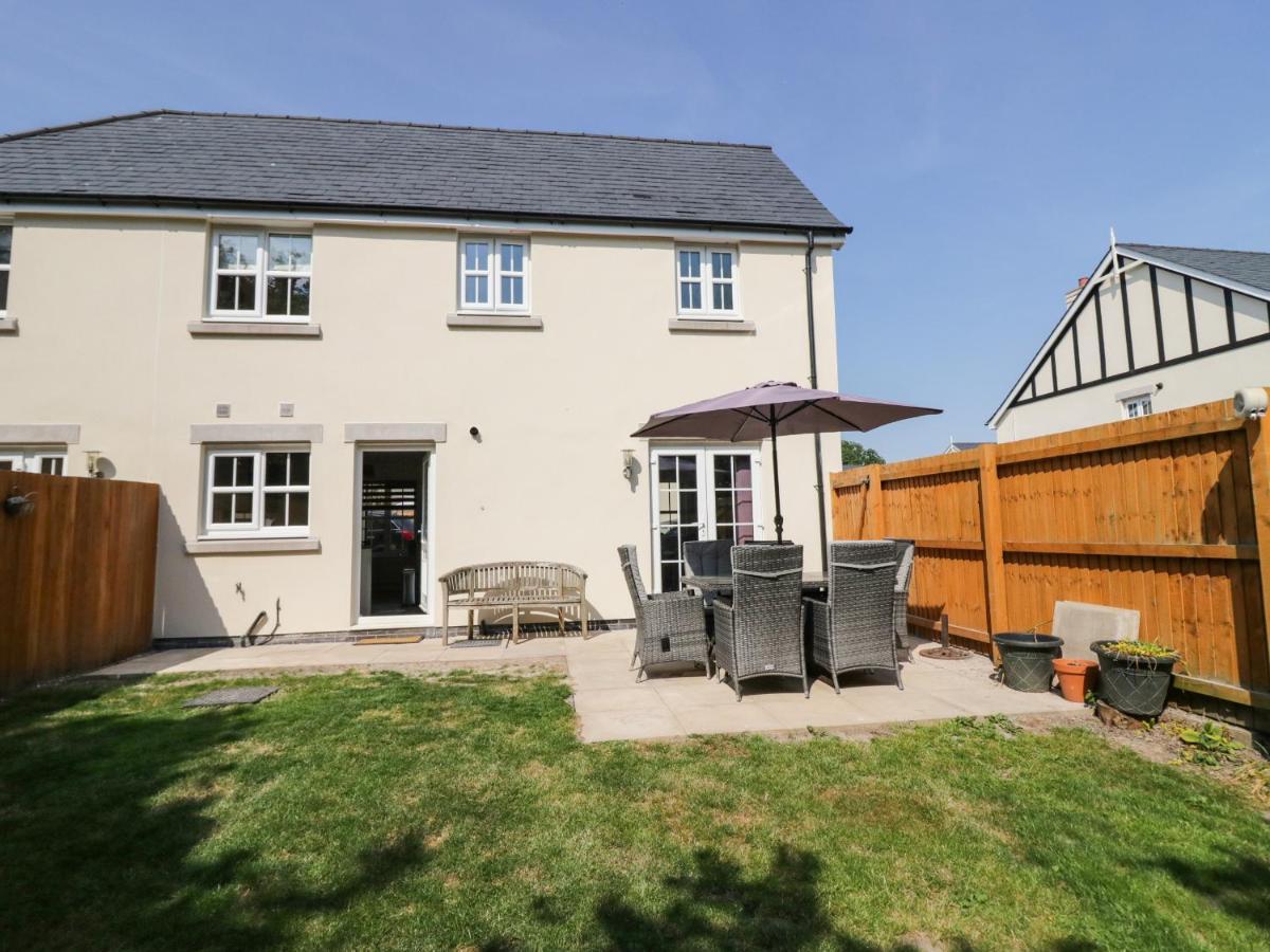 Rolo'S Retreat Vila Grange-over-Sands Exterior foto